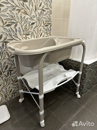 Ванночка с пеленальным столиком складная CAM