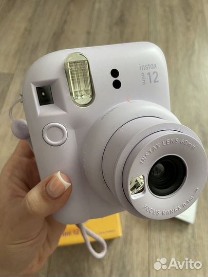Фотоаппарат мгновенной печати instax mini 12