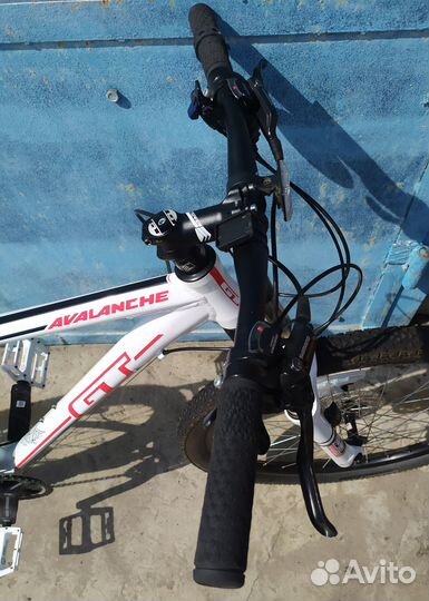 Велосипед GT Avalanche Elite (2015)