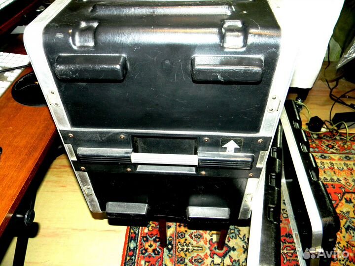 SKB 10U пластиковый рэк-кейс (Made in USA)