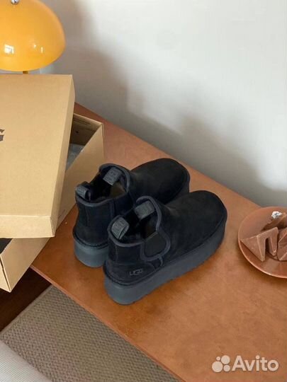 Ugg Neumel Platform Chelsea Black