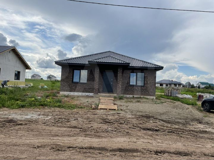 Дом 95 м² на участке 8,4 сот.