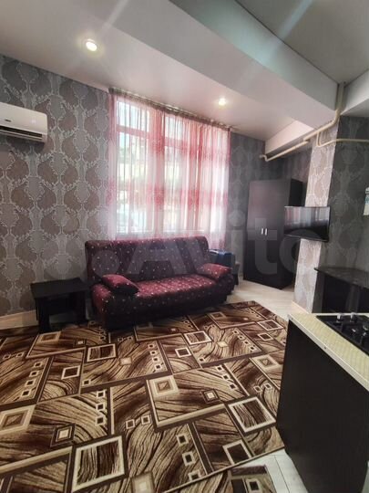 2-к. квартира, 40 м², 1/5 эт.