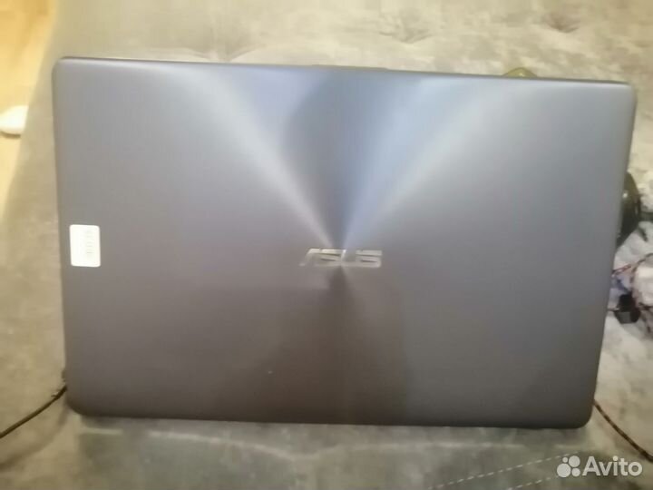 Ноутбук asus новый