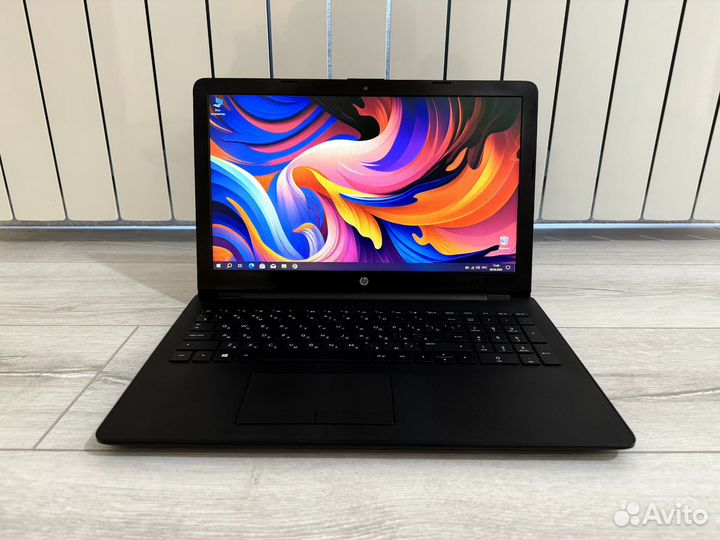 Шустрый ноутбук HP SSD 128 озу 4 для учебы
