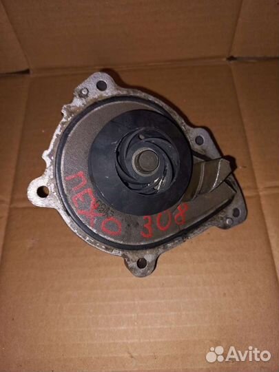 Помпа насос водяной Пежо 308