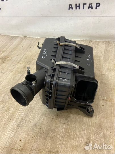 Корпус воздушного фильтра Mitsubishi Lancer 10