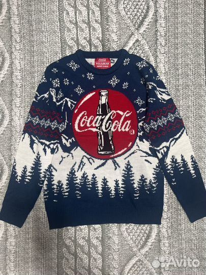 Новогодний свитер pull&bear Coca-Cola, M