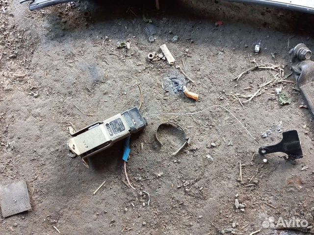 Замок лючка бензобака Hyundai Sonata NF