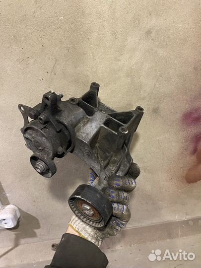 Кронштейн гур bmw e46 m43b19