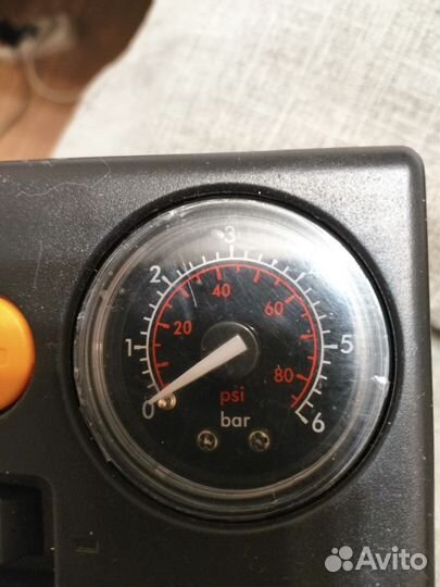 Компрессор автомобильный