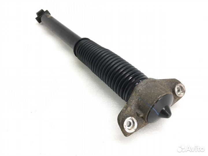 Амортизатор задний правый Kia Sportage 4 2.0 2019