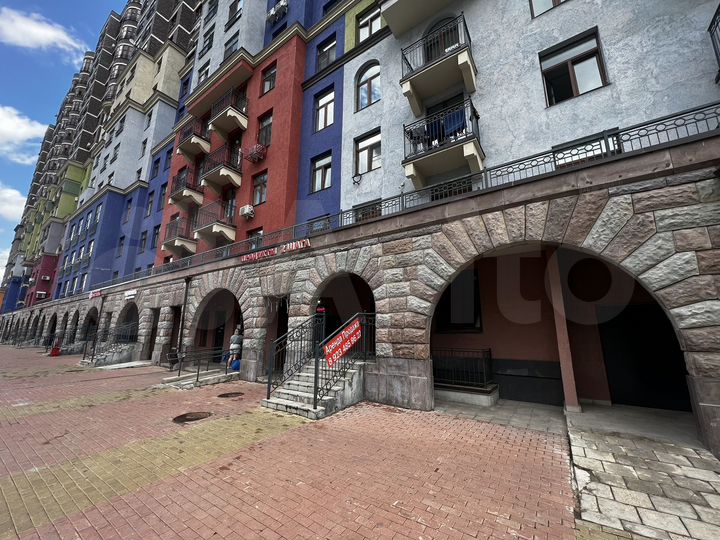 Свободного назначения, 70 м²