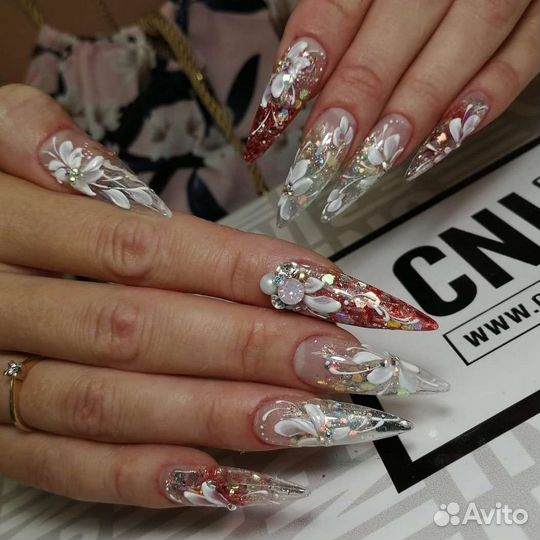 Маникюр,педикюр