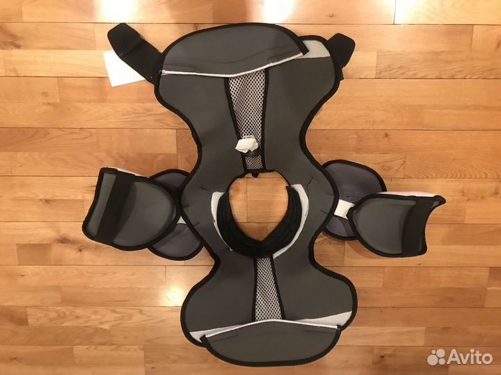 Нагрудник хоккейный Reebok 7K Pro