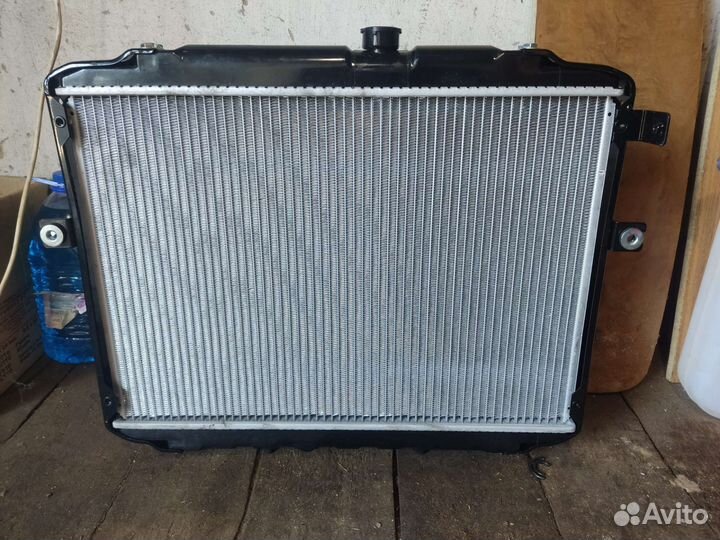 Радиатор охлаждения hyundai