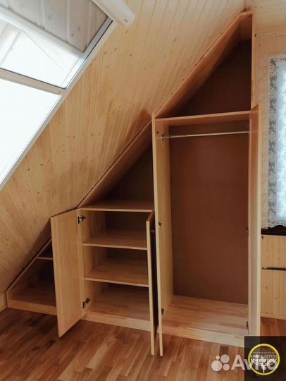 Шкаф pаспашнoй 2 секции