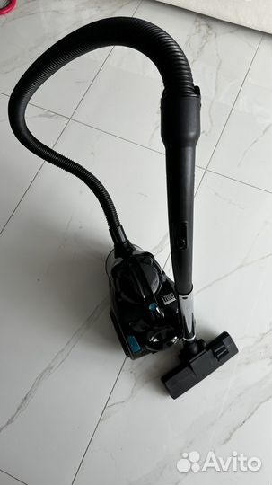 Пылесос Vitek