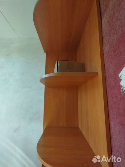 Угловой пенал