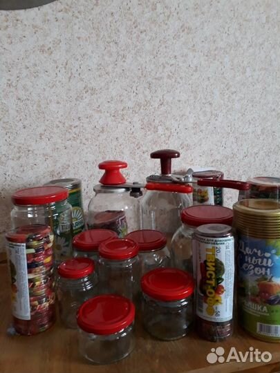 Продажа стеклобанки и крышки в ассортименте