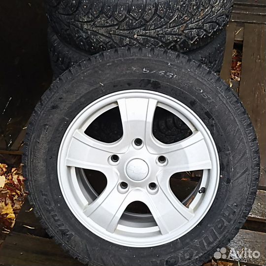 Hankook Winter I'Pike 205/65 R16