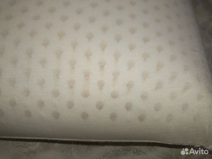 Латексная подушка Askona 40x60