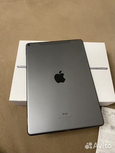 iPad air 3 64gb cellular