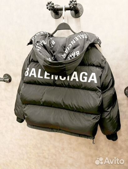 Пуховик balenciaga двухсторонний зимний дутый