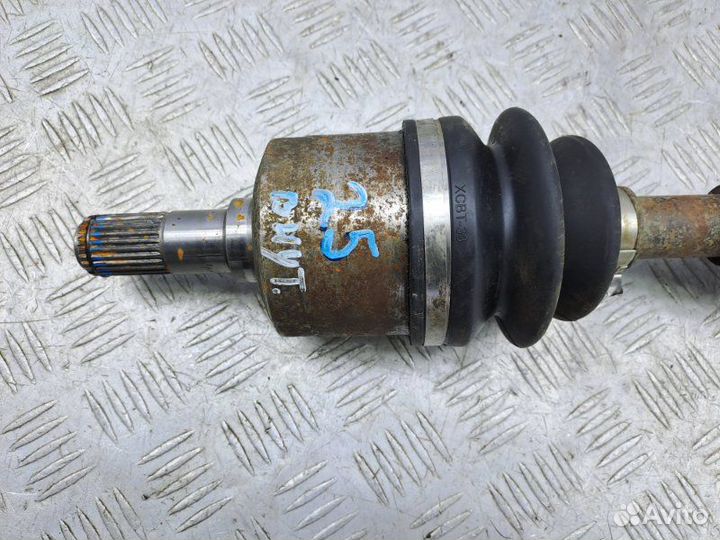 Привод передний левый Hyundai Elantra 3 XD 1.6