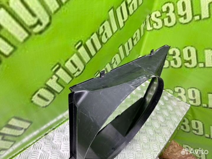 Диффузор Mercedes-Benz 190E W201 OM601 2.0D 1992