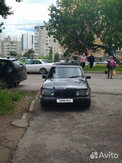 Mercedes-Benz W124 2.2 AT, 1993, 380 000 км