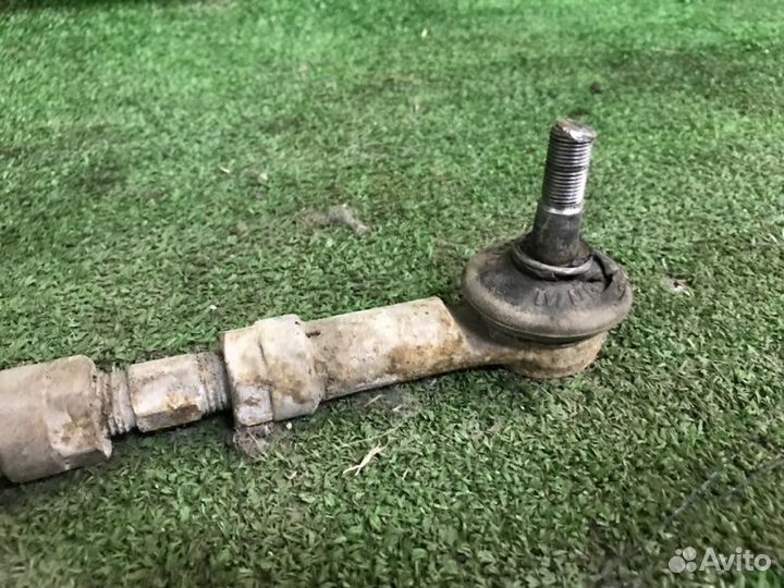 Рулевая тяга правая Audi 80 B3 JN 1.8 1990