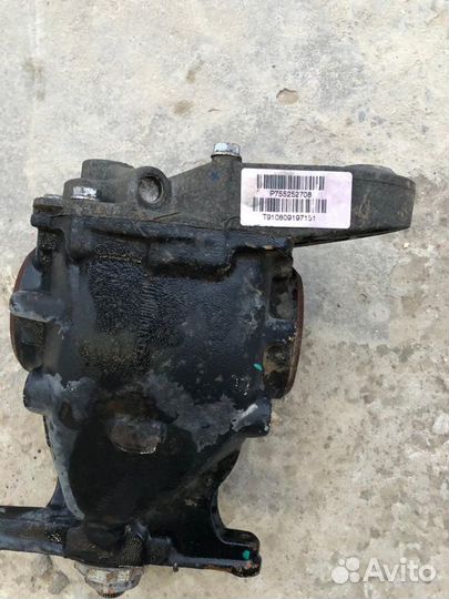 Редуктор на х5 е70 3.0 лит дизель заднее