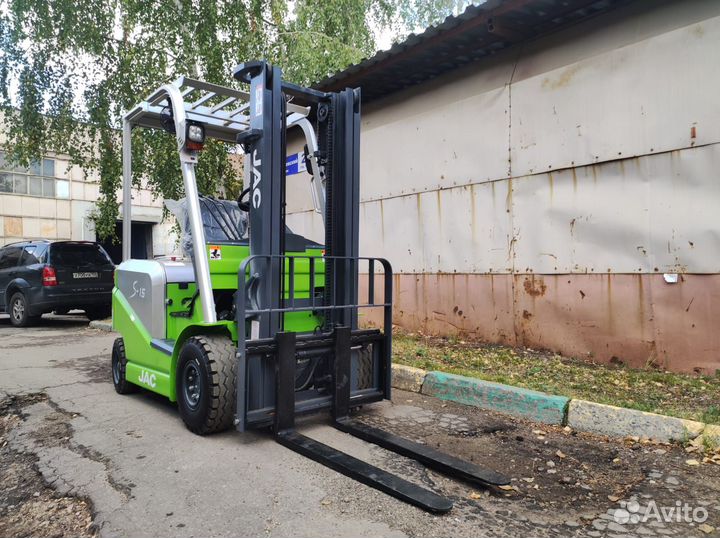 Вилочный погрузчик JAC CPD 15, 2023