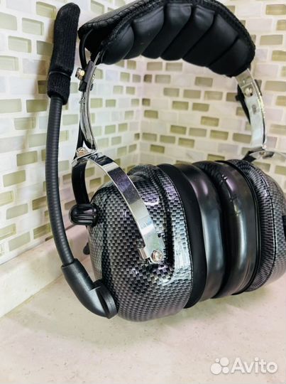 Шумозащищенная гарнитура Comrade BH-1