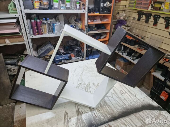 Полки настенные. Новые