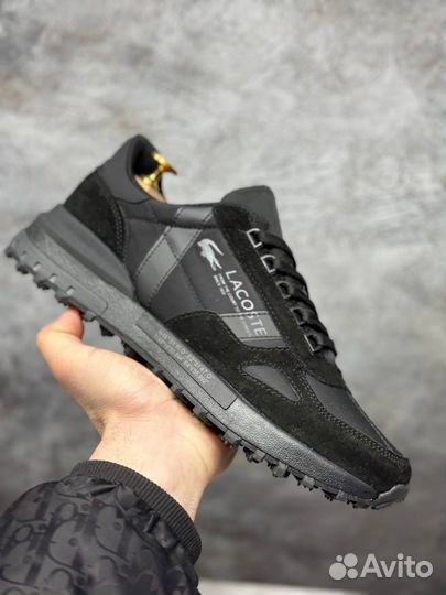 Кроссовки оптом