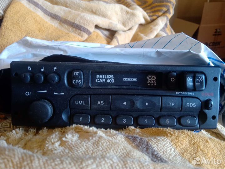 Опель омега,магнитофон philips