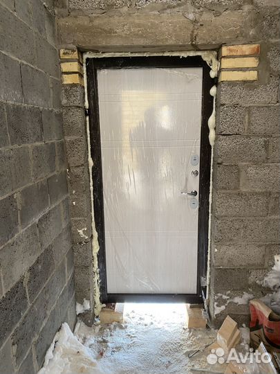 Входная Дверь в дом термо с бесплатной установкой