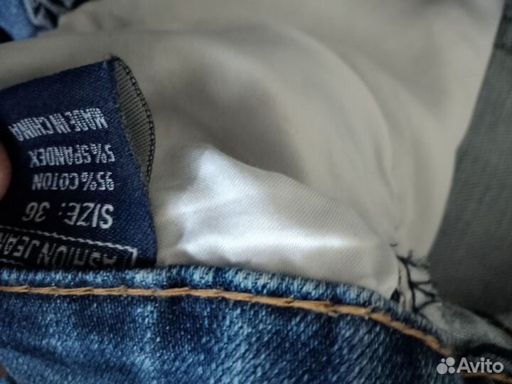 Джинсы 33,36