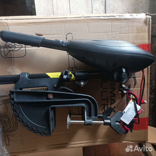 Лодочный электромотор