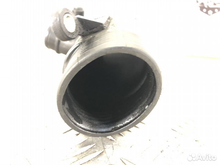 Патрубок интеркулера