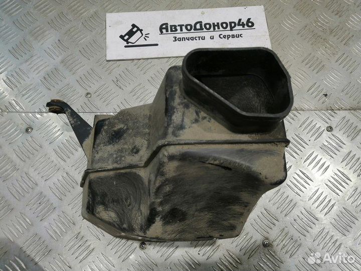 Резонатор воздушного фильтра Nissan Teana J31