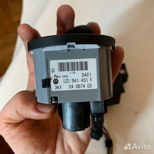 Блок управления светом на Skoda Octavia A5