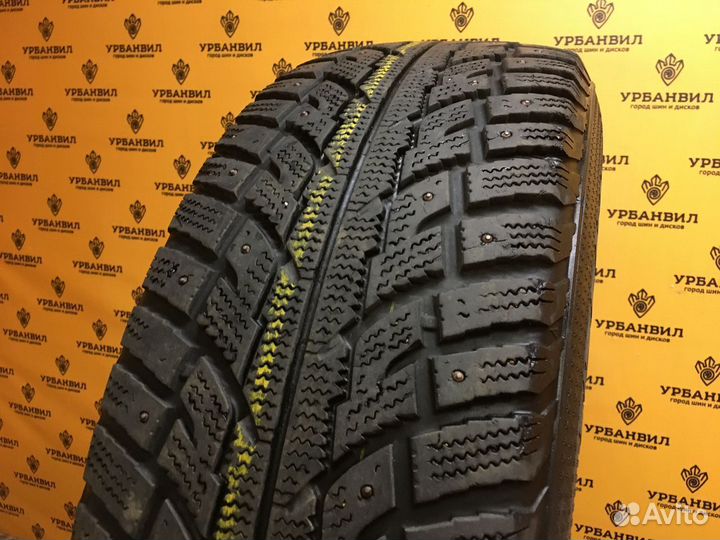 Kumho I'Zen RV Stud KC16 235/65 R17 108Q
