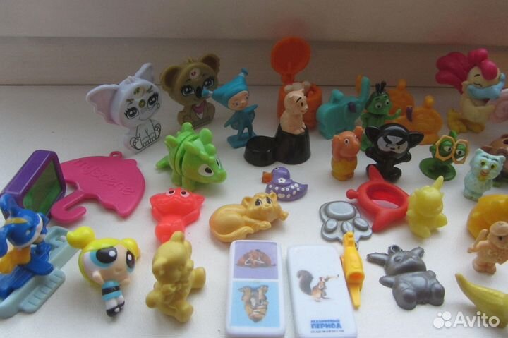 Киндр игрушки-из разных коллекций