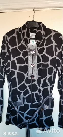 Блузка новая