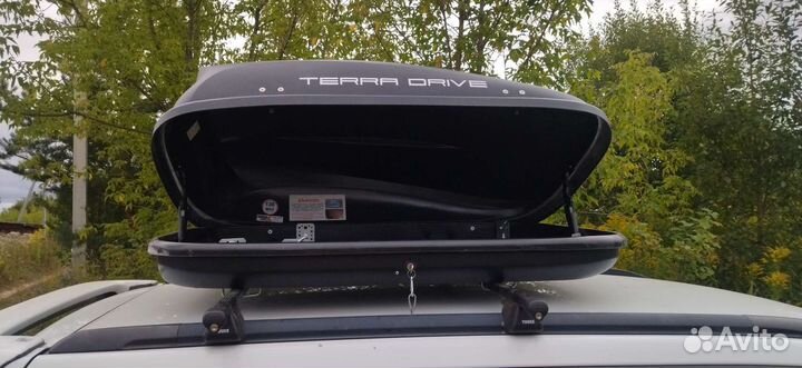 Бокс (багажник) на крышу