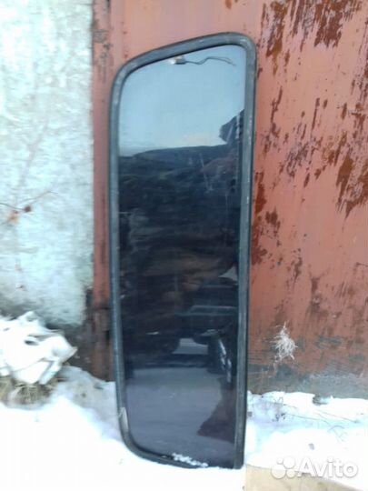 Стекло Опель Астра Н перед левое