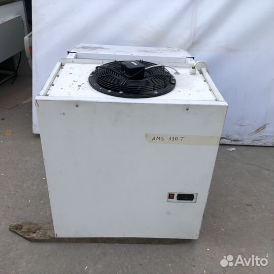 Холодильный моноблок Ариада AMS 330T